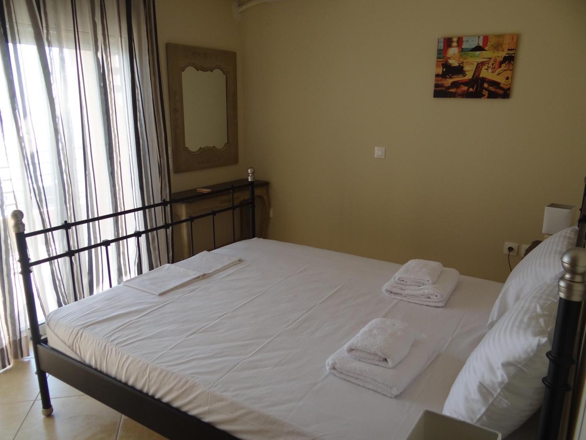 Aperanto House Paralia Loutsas חדר תמונה