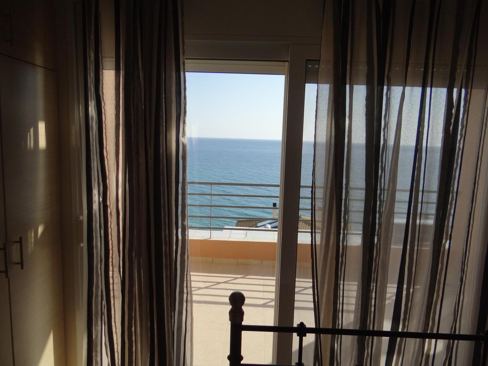 Aperanto House Paralia Loutsas חדר תמונה