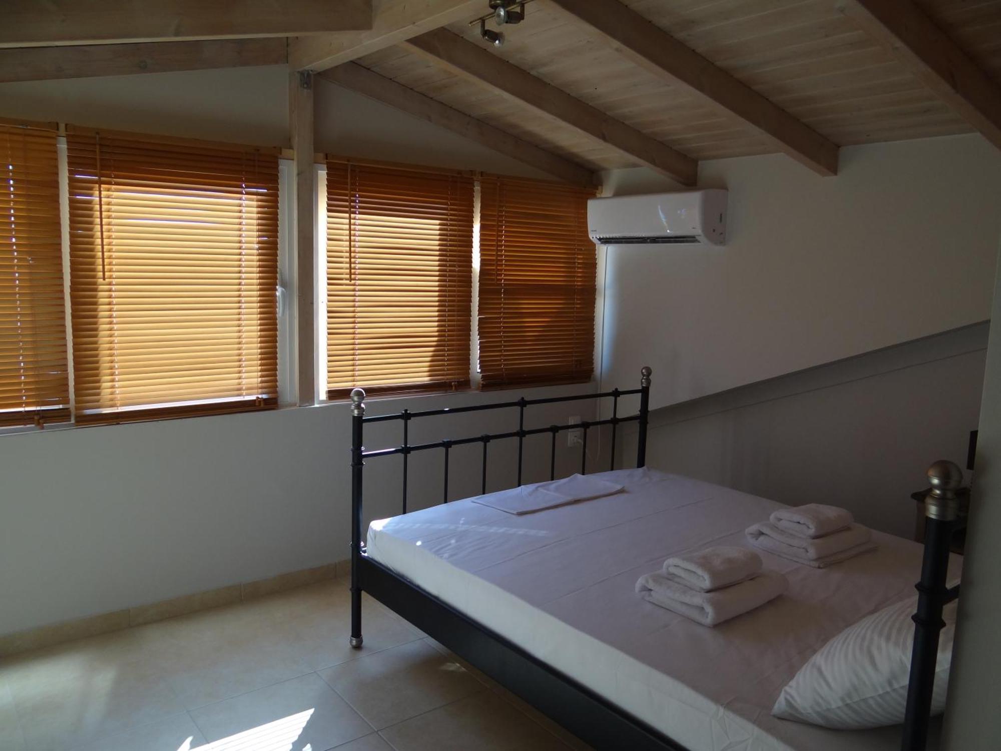 Aperanto House Paralia Loutsas חדר תמונה